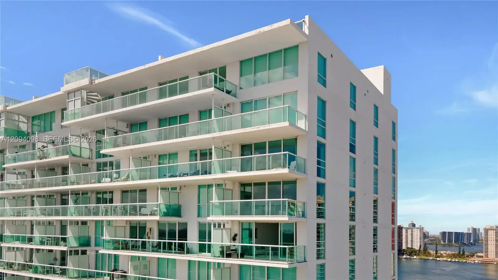 400 Sunny Isles Blvd # 1722, Sunny Isles Beach FL 33160 photo 4