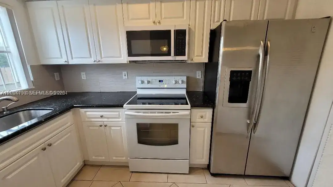 8453 NW 4th Ct # 8453, Miami FL 33150 photo 4