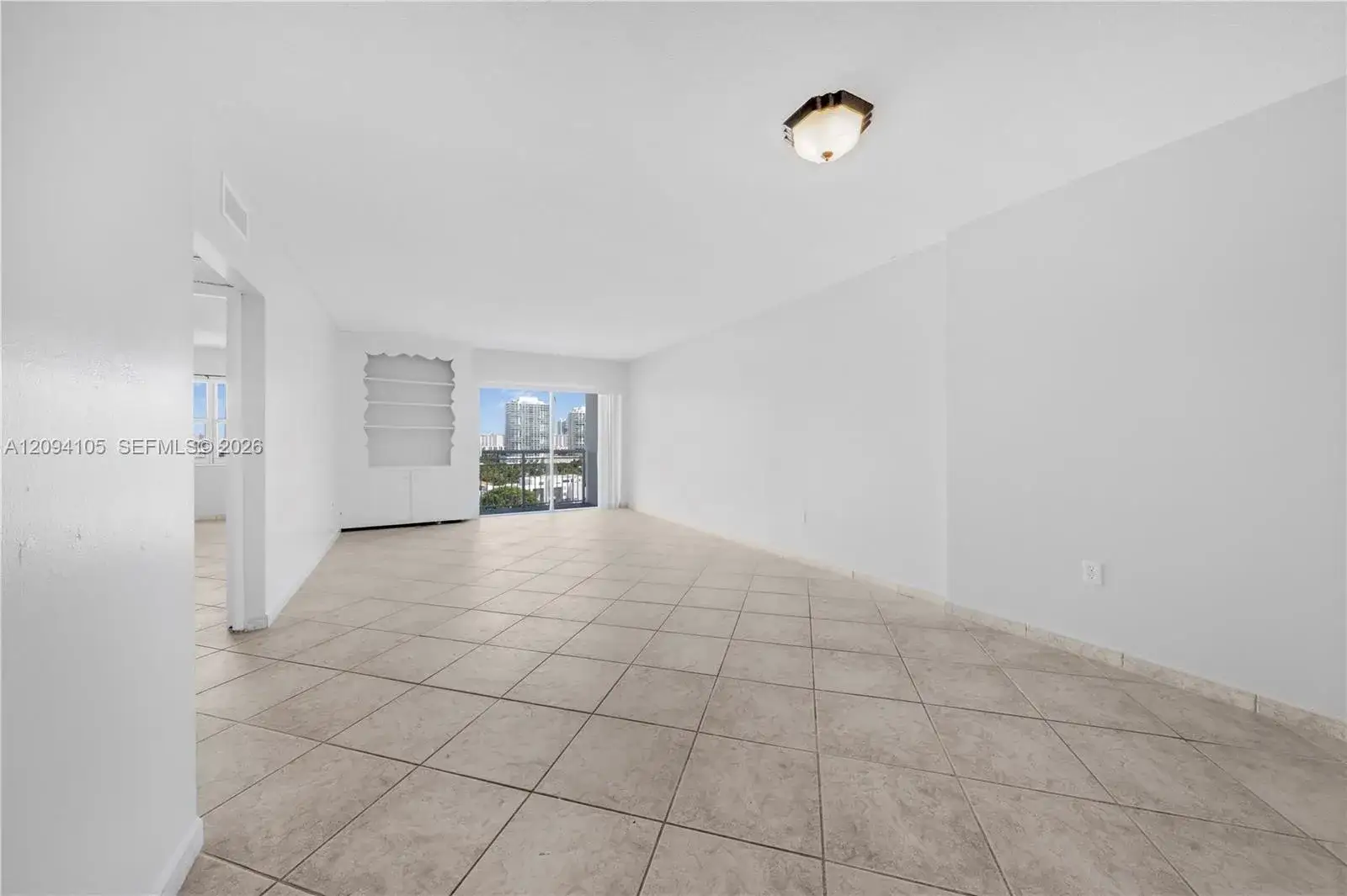 400 Kings Point Dr # 1427, Sunny Isles Beach FL 33160