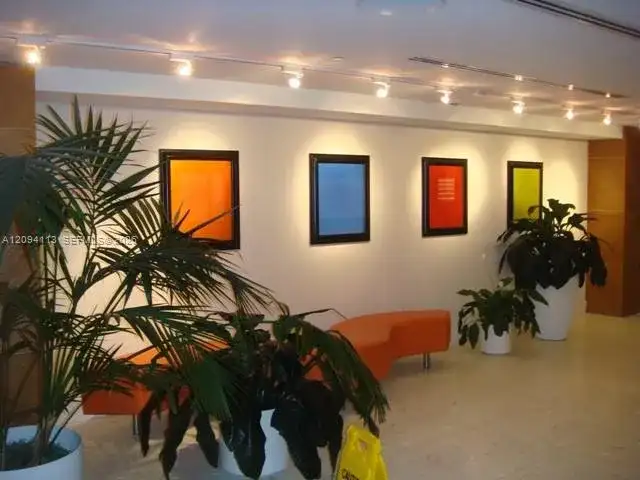 3801 Collins Ave # 1806, Miami Beach FL 33140 photo 3