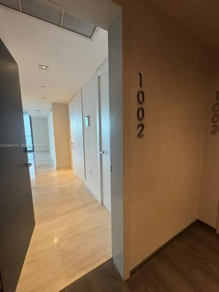 1451 Brickell Ave # 1002, Miami FL 33131 photo 5