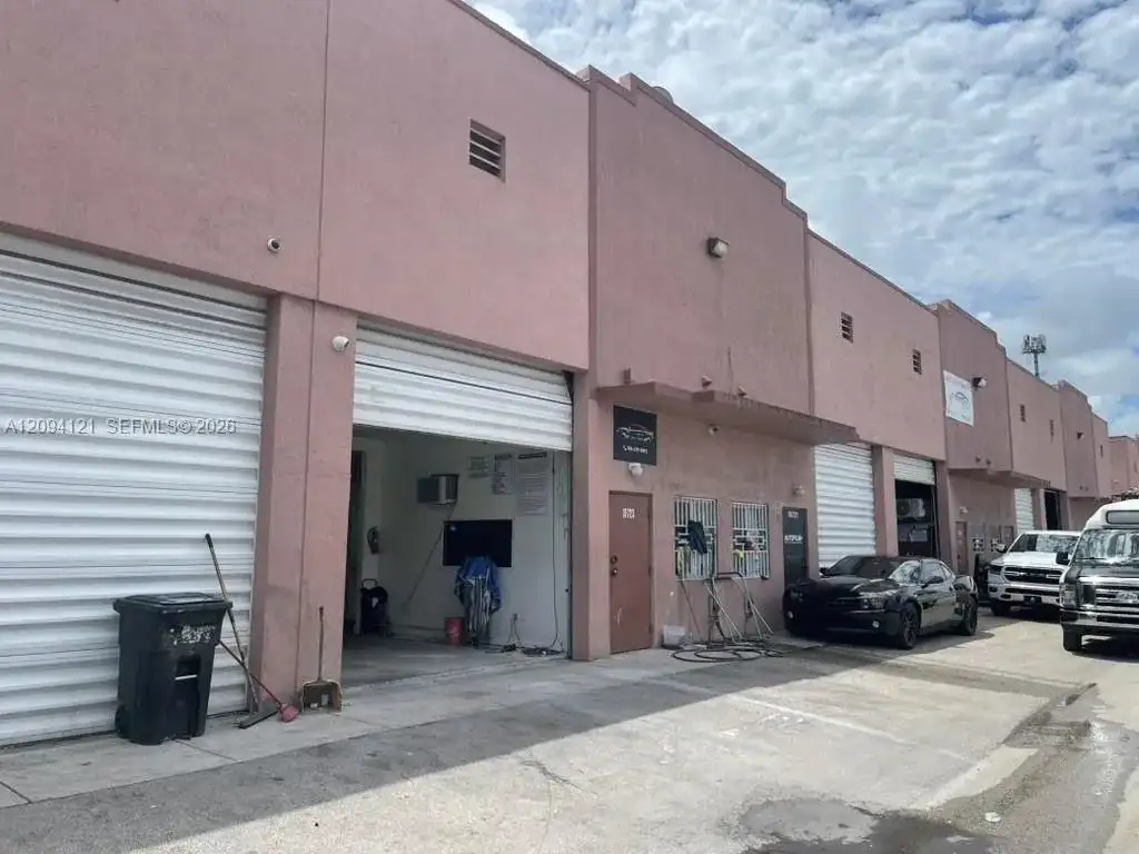 16723 SW 117th Ave # 6F, Miami FL 33177