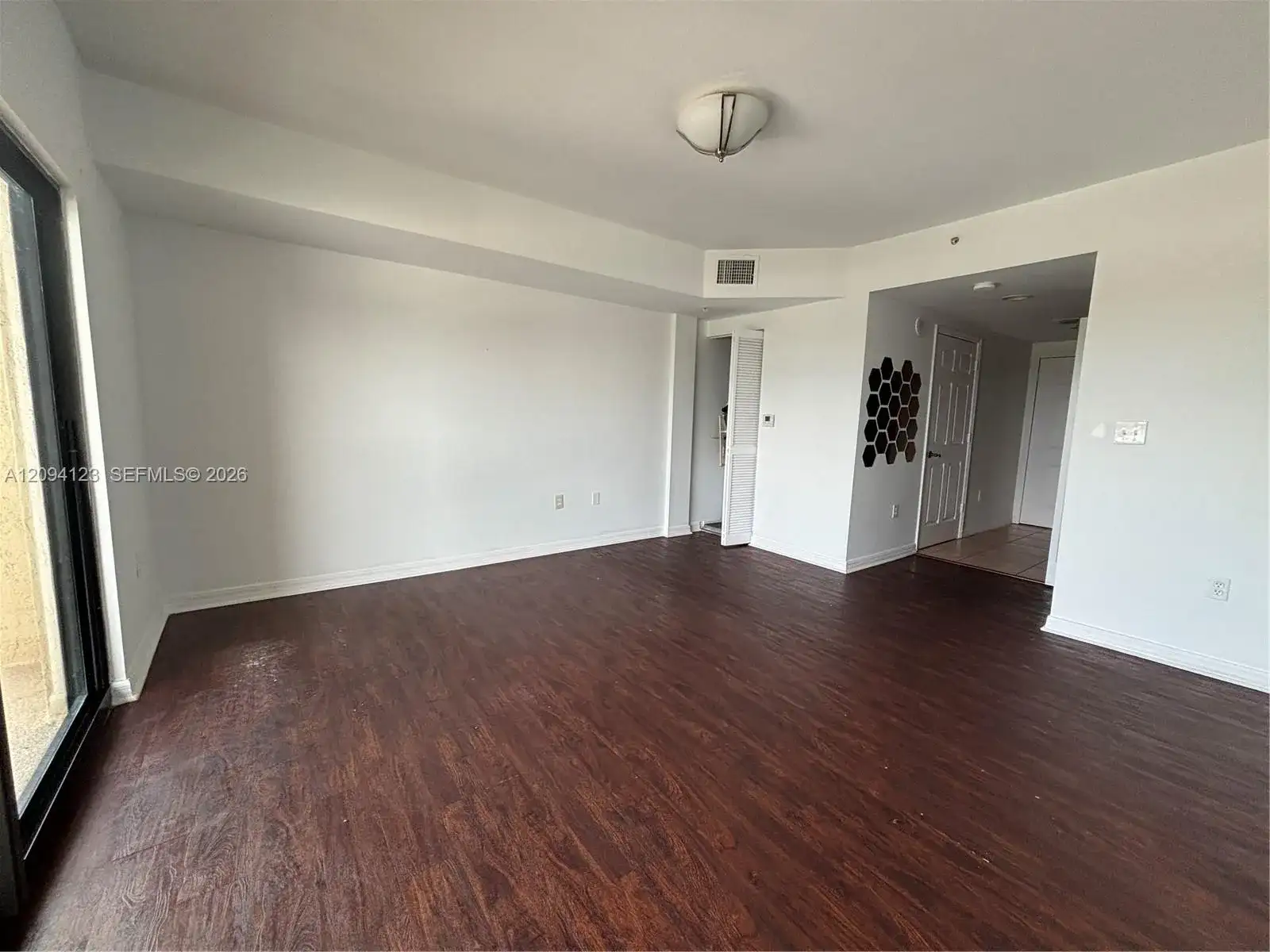 4242 NW 2nd St # 813, Miami FL 33126 photo 2
