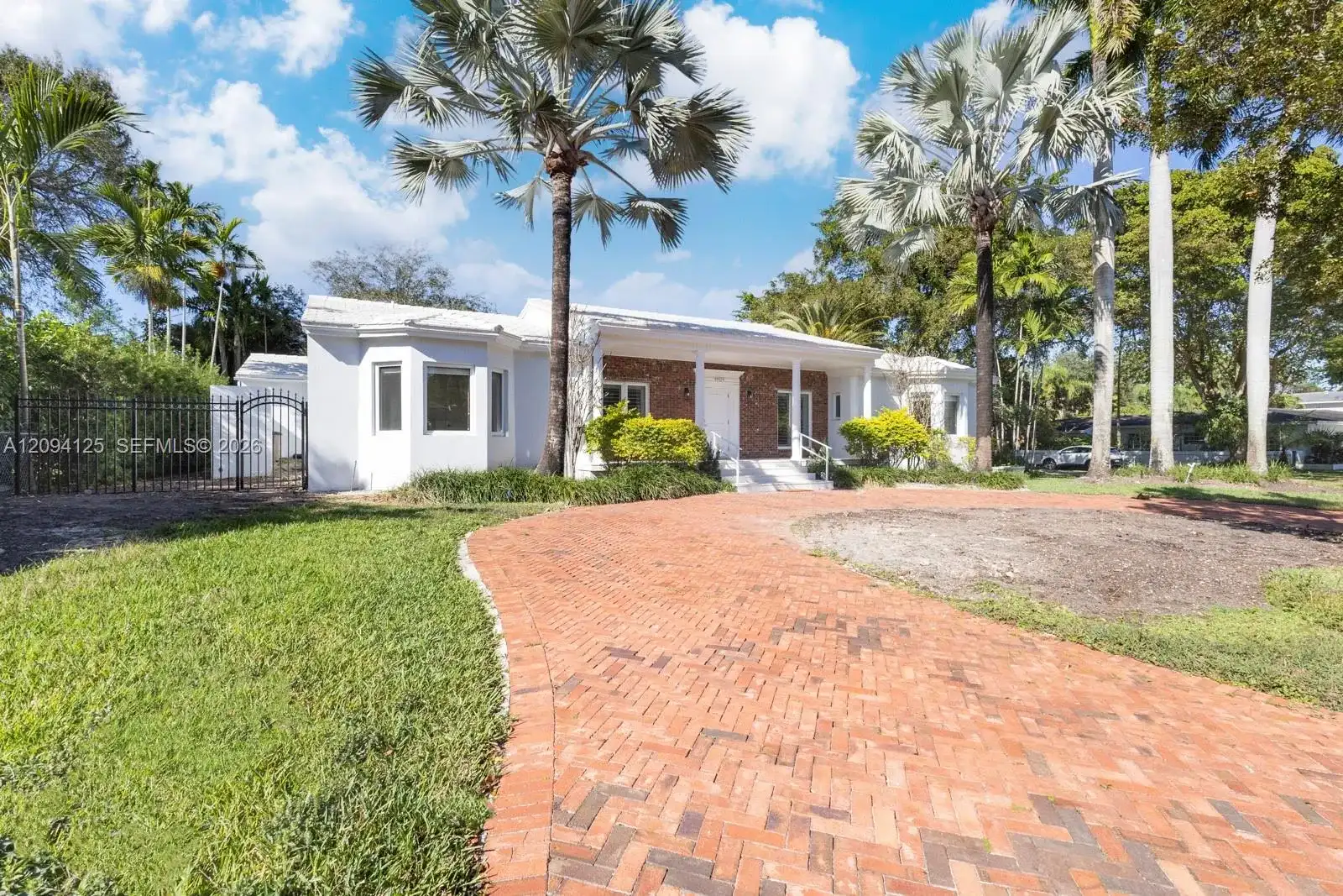 4404 Alhambra Cir, Coral Gables FL 33146