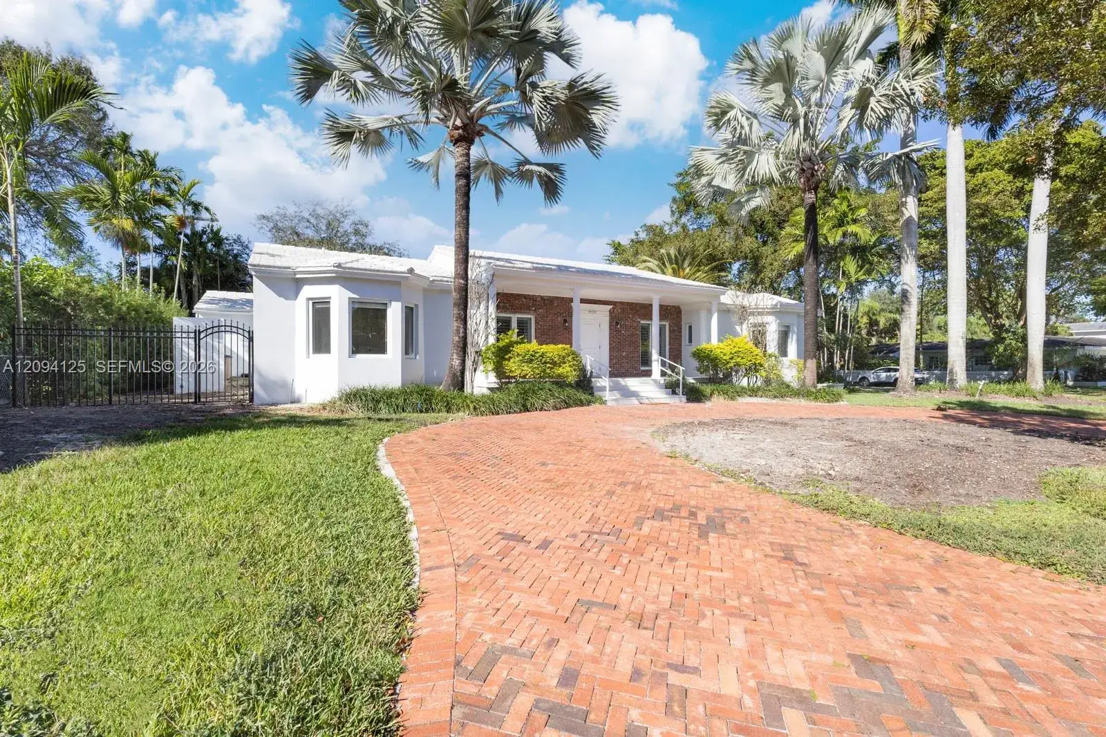 4404 Alhambra Cir, Coral Gables FL 33146