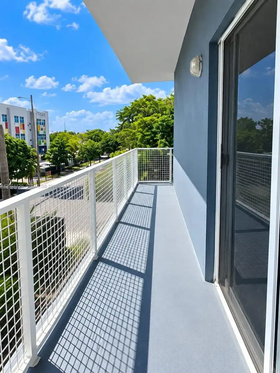1857 NW 24th St # 1, Miami FL 33142 photo 4