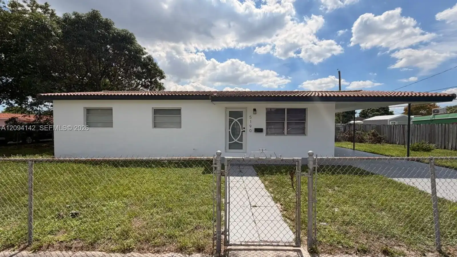 5190 E 8th Ln, Hialeah FL 33013