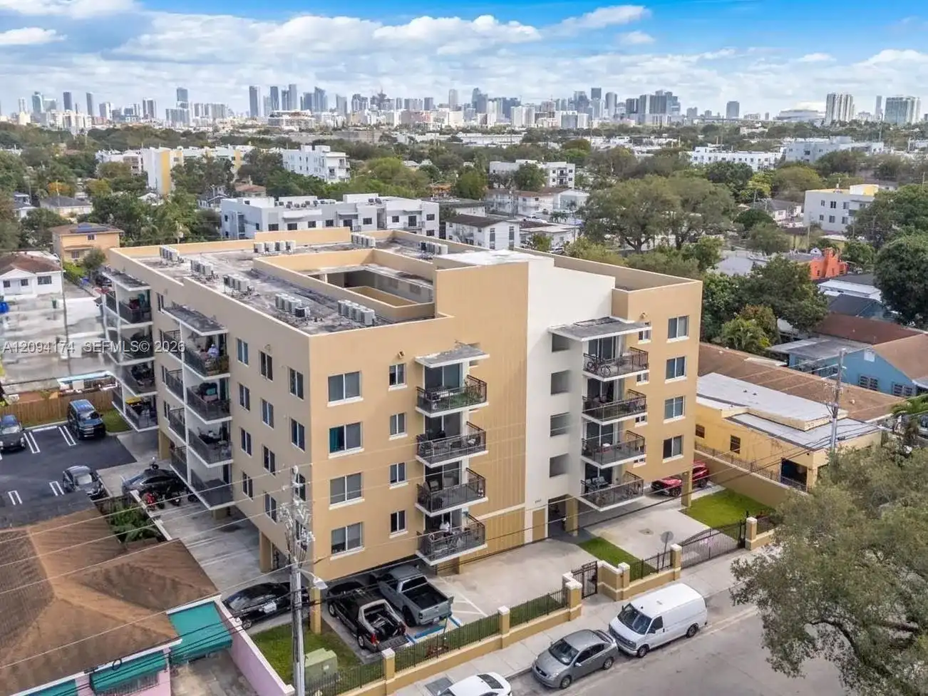 2647 NW 25th ave # 405, Miami FL 33142