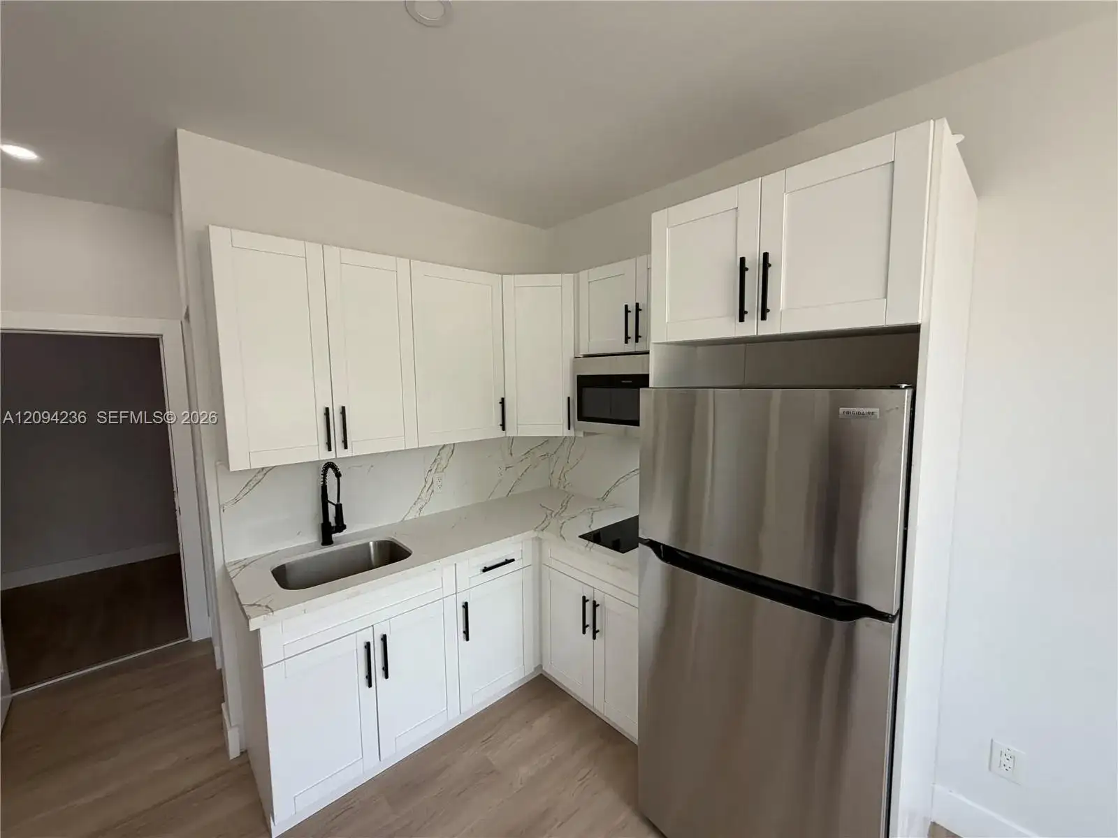 2425 SW 6th St, Miami FL 33135 photo 5