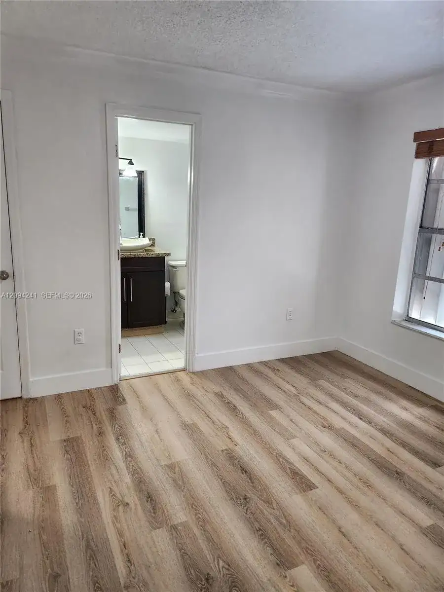 1725 W 60th St # F202, Hialeah FL 33012 photo 5