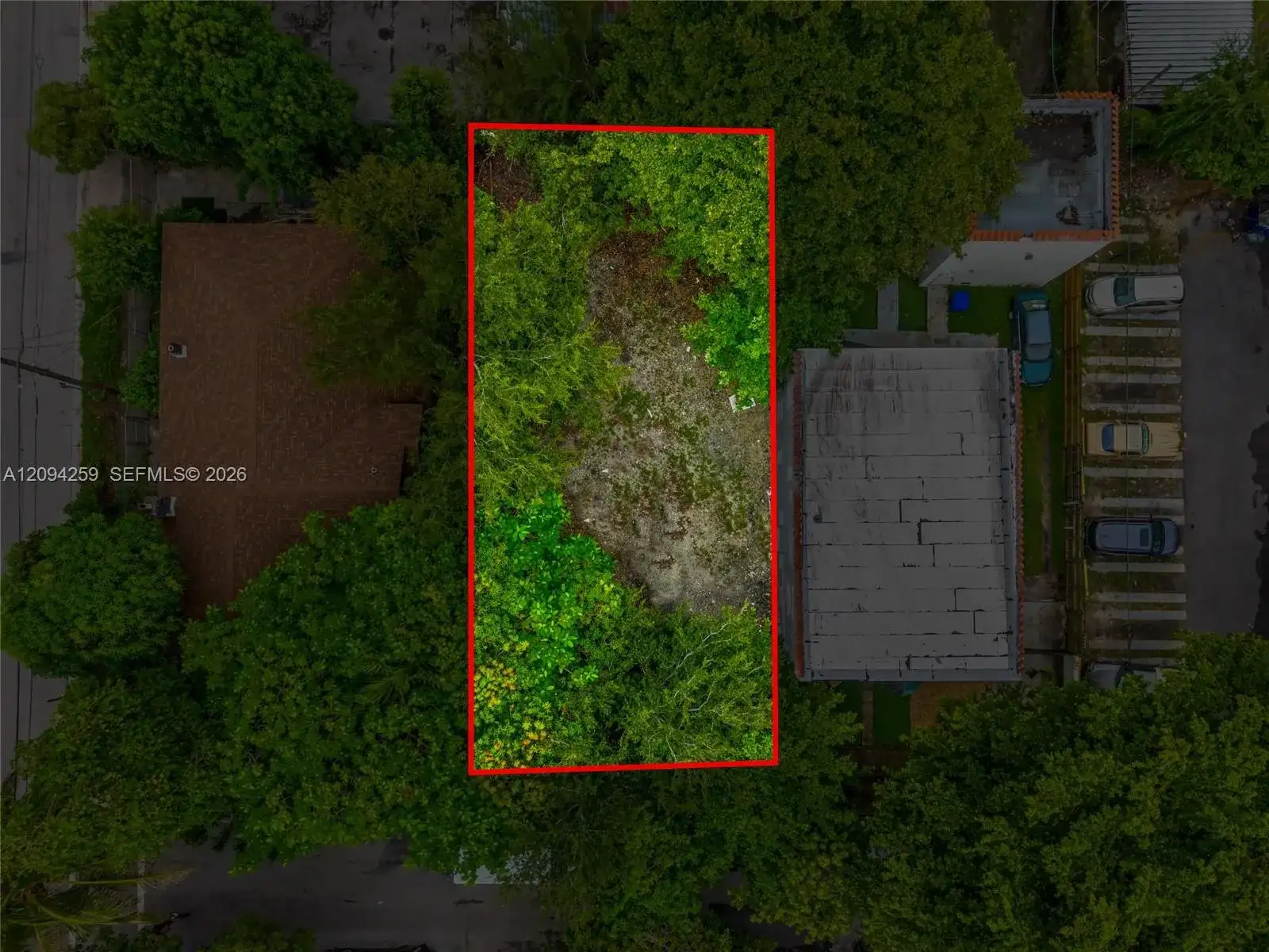 337 11 ave, Miami FL 33128 photo 2