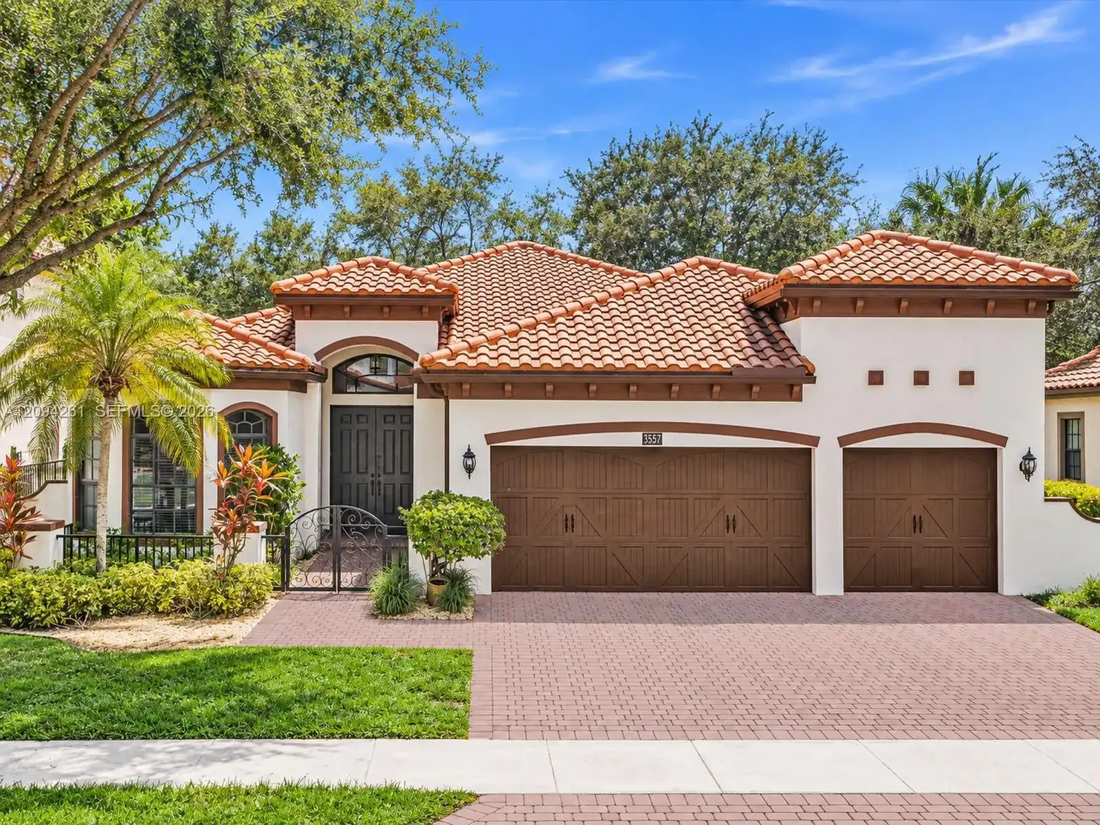 3557 NW 87th Ave, Hollywood FL 33024