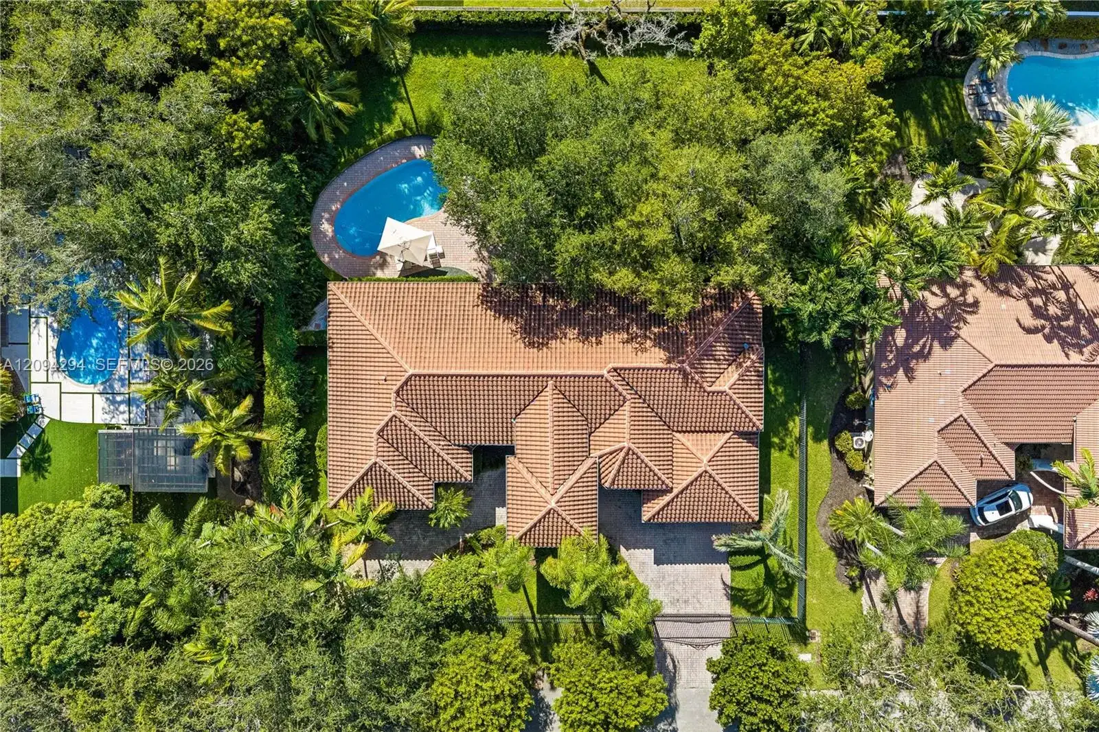 9504 SW 89th Pl, Miami FL 33176 photo 2