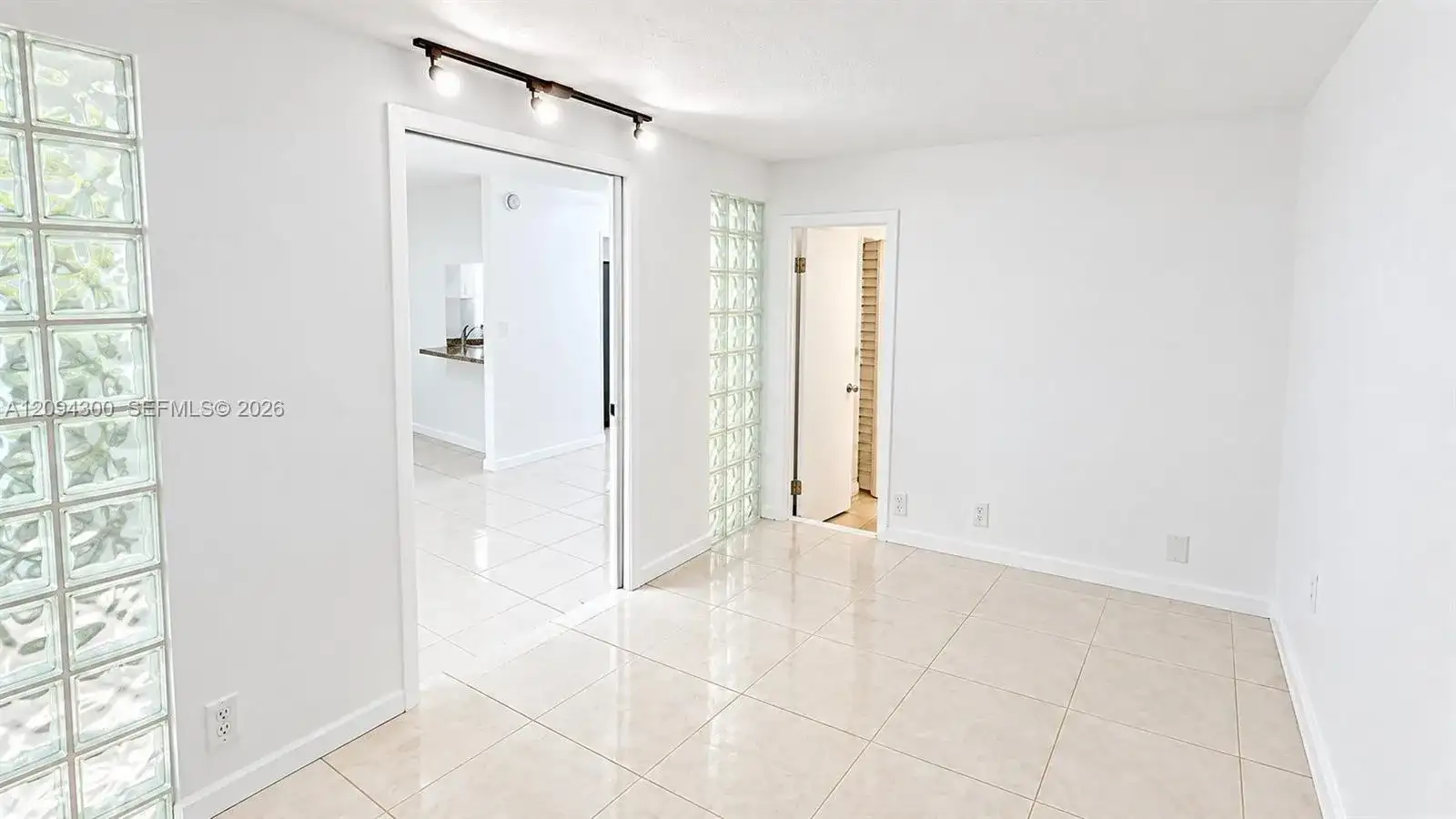 8315 SW 72nd Ave # 104B, Miami FL 33143 photo 5