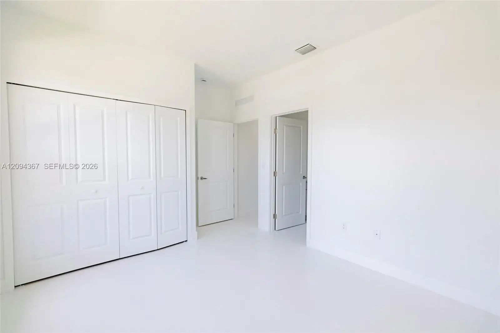 2045 SW 155th Ave, Miami FL 33185 photo 4