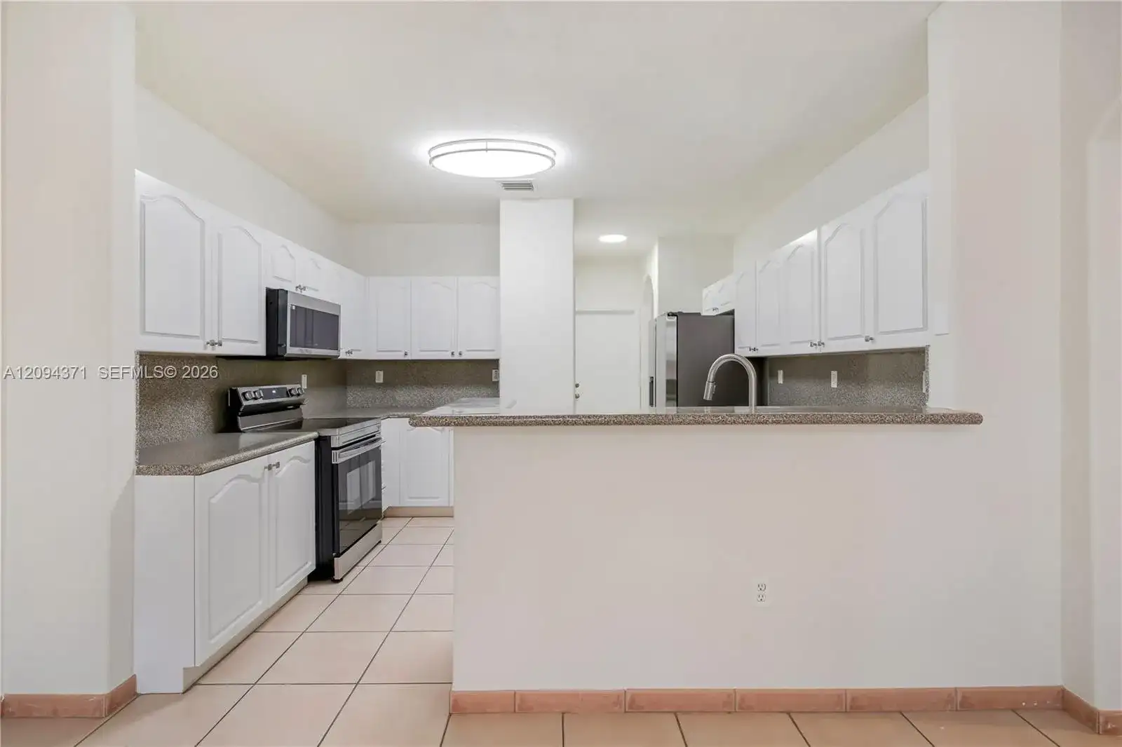 15470 SW 41st Ter, Miami FL 33185 photo 3