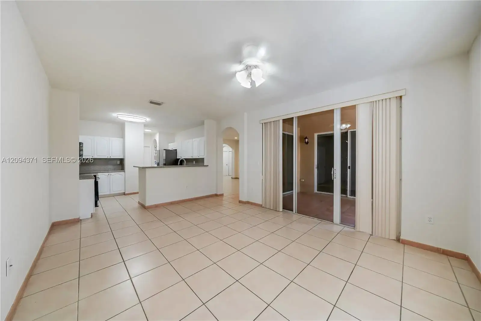 15470 SW 41st Ter, Miami FL 33185 photo 4