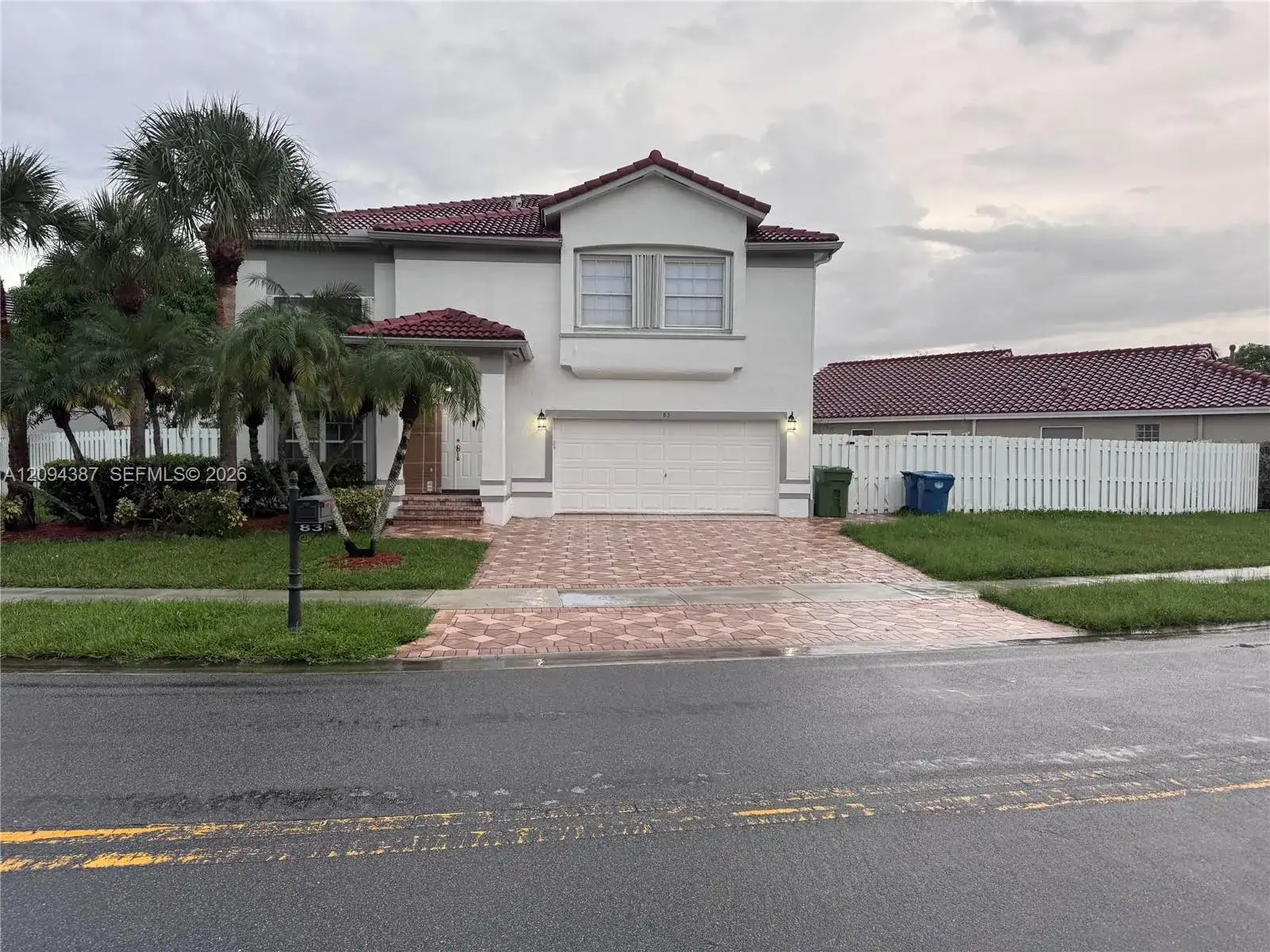 83 Gables Blvd, Weston FL 33326