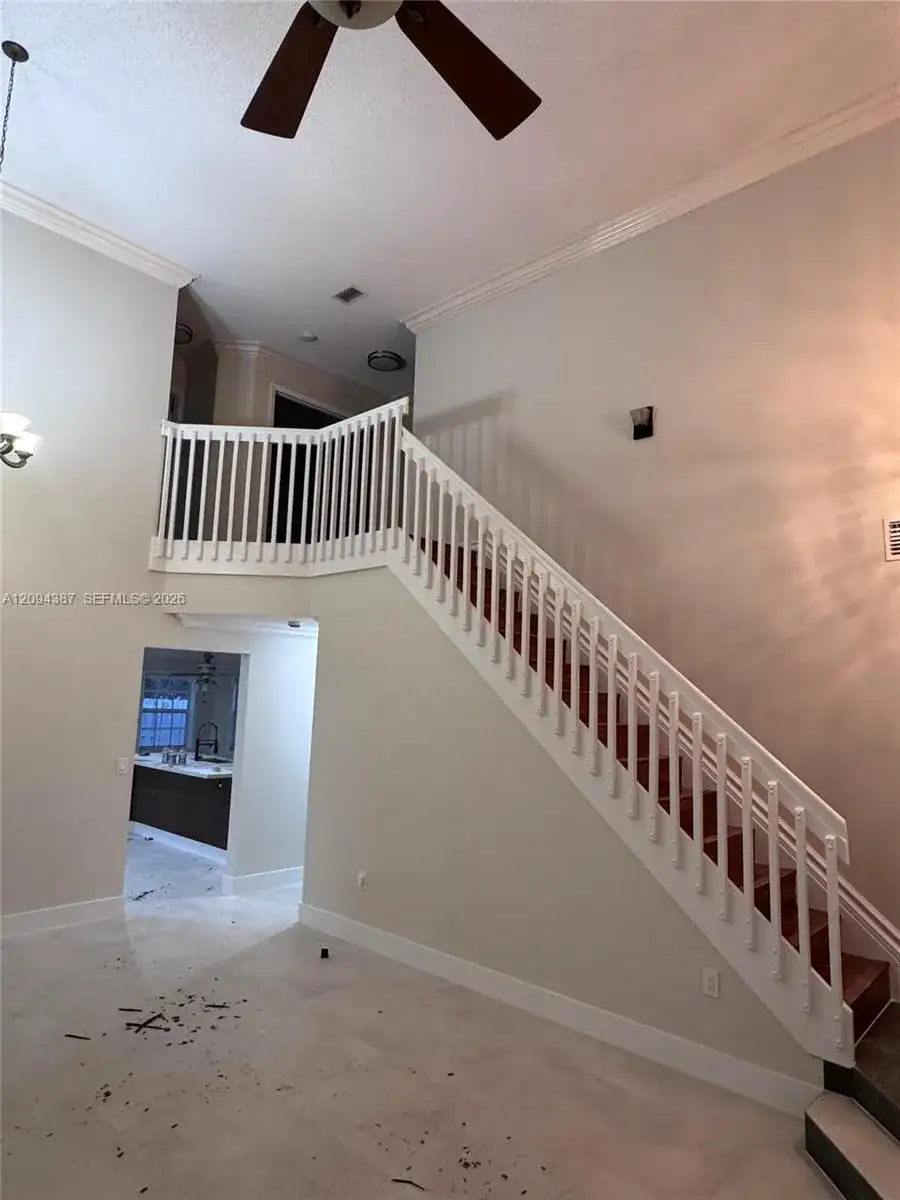 83 Gables Blvd, Weston FL 33326 photo 4