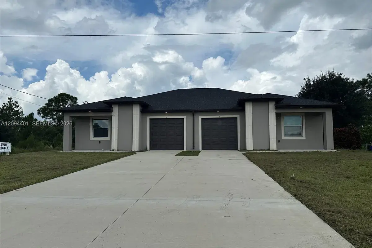 1240 Columbus Blvd # A, Fort Myers FL 33913