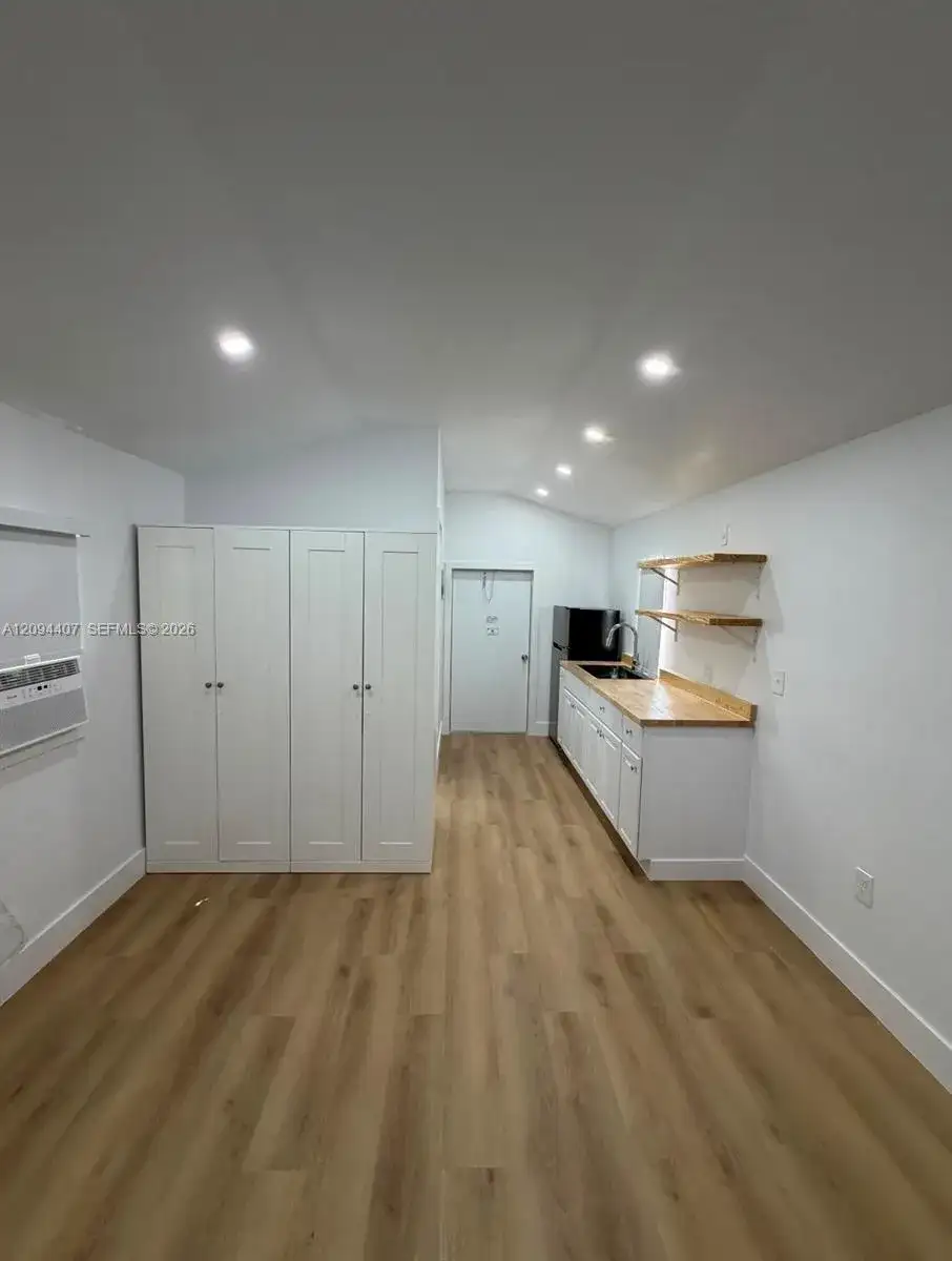 1400 SW 29th Ave # 1, Miami FL 33145 photo 3