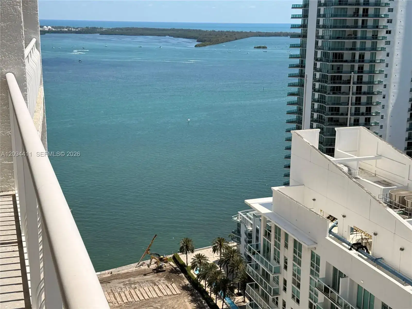 1200 Brickell Bay Dr # 3621, Miami FL 33131 photo 4