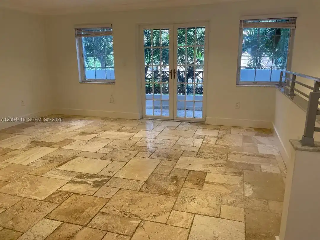 261 Navarre Ave # 4, Coral Gables FL 33134 photo 4