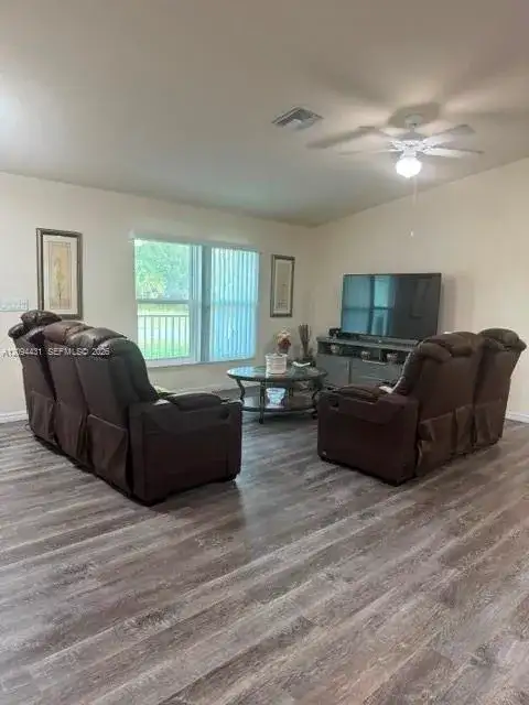 1201 BANJO CT, La Belle FL 33935 photo 2