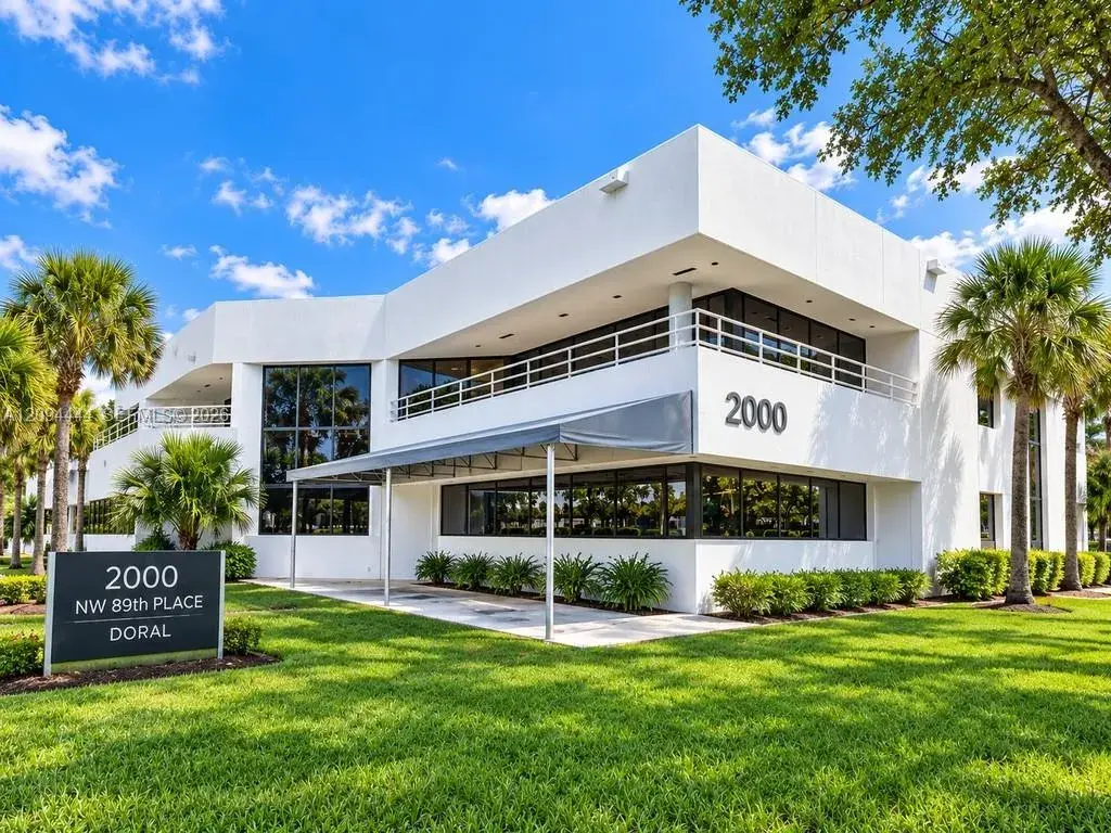 2000 NW 89th Pl, Doral FL 33172