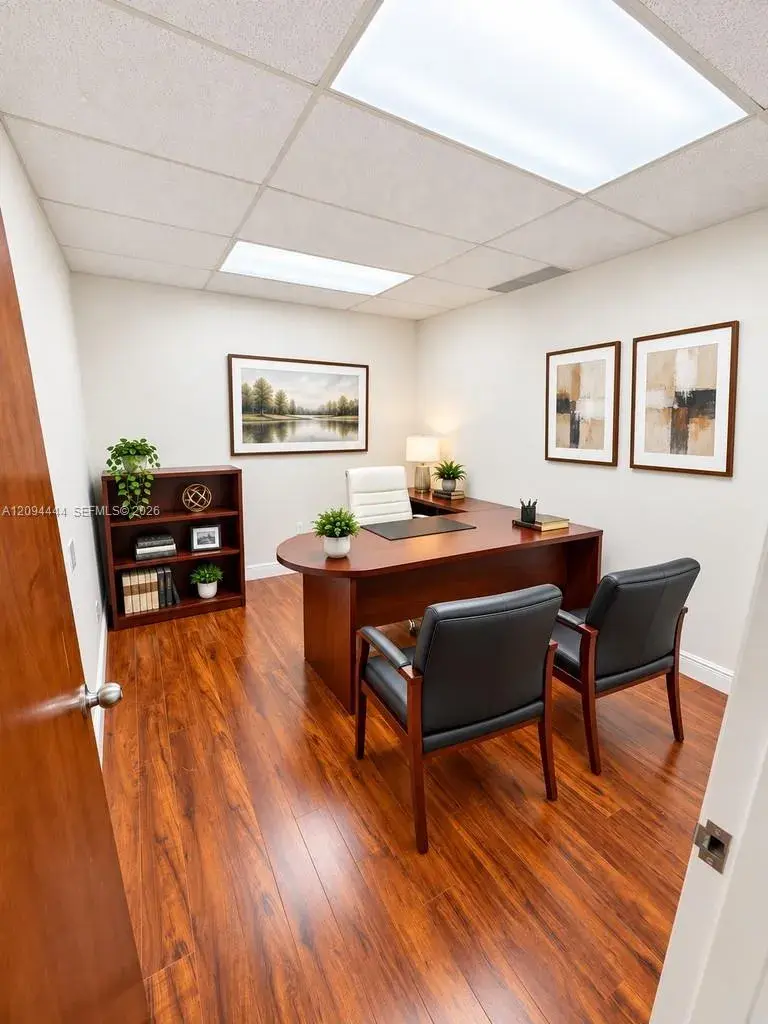 2000 NW 89th Pl, Doral FL 33172