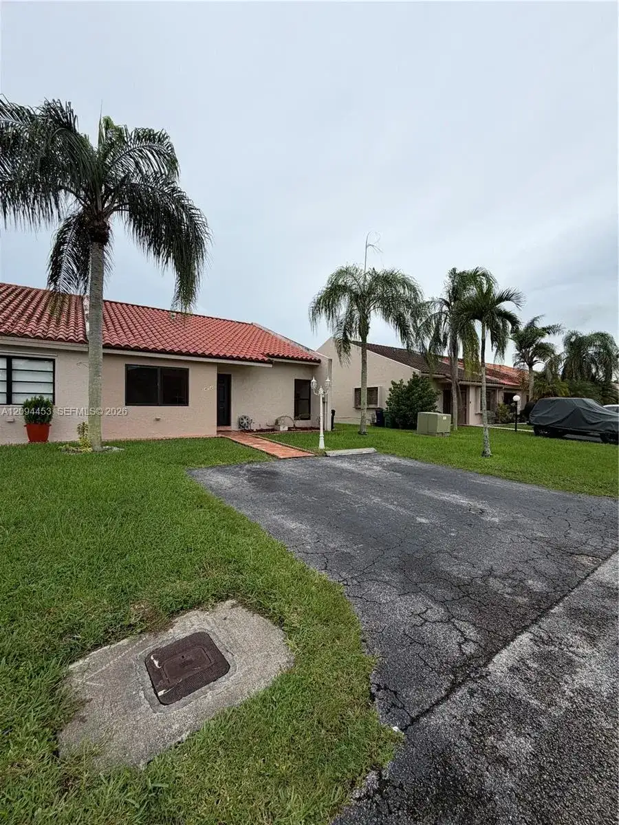 14712 SW 63rd Ln, Miami FL 33193 photo 3
