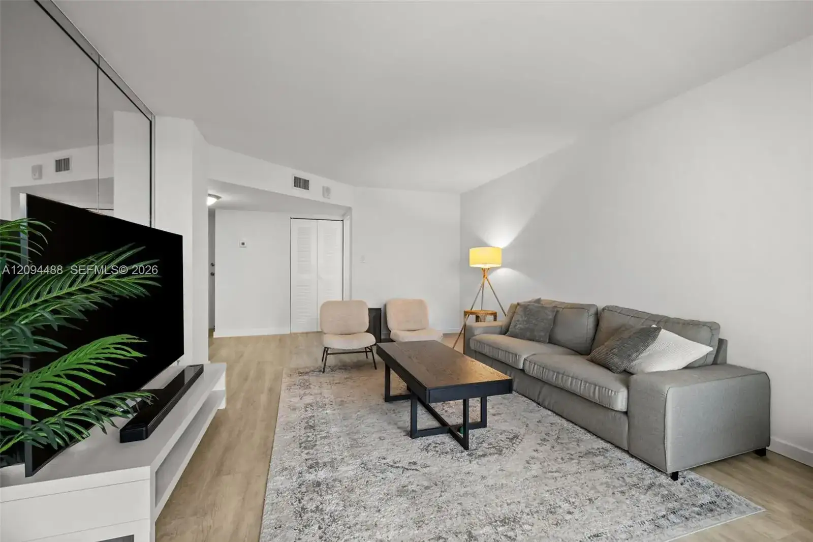 16565 NE 26th Ave # 4D, North Miami Beach FL 33160 photo 3