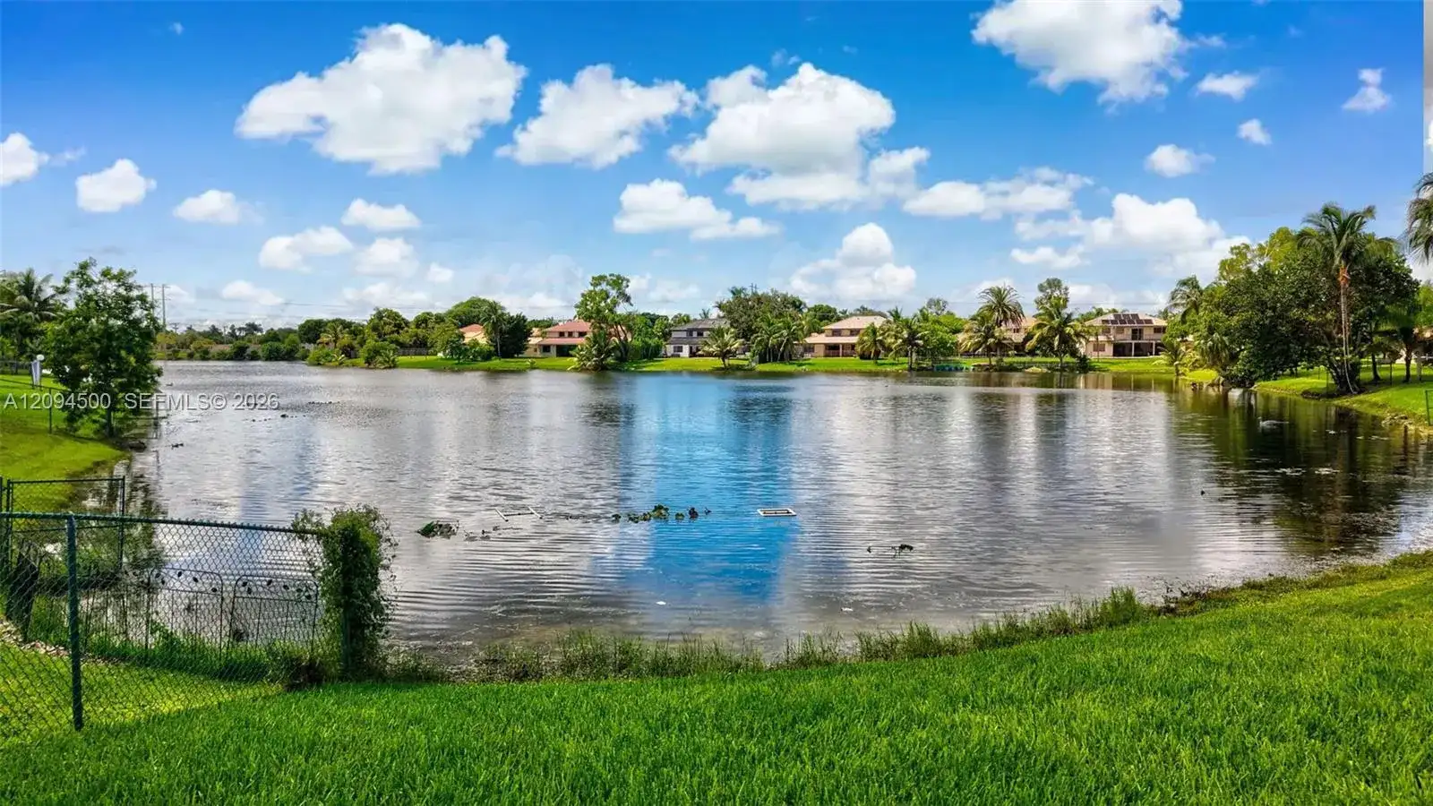 15600 Huntridge Rd, Davie FL 33331 photo 3