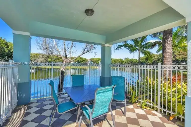 3716 Oleander Ter, Riviera Beach FL 33404 photo 3