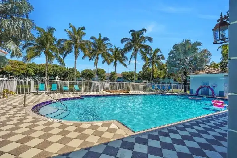 3716 Oleander Ter, Riviera Beach FL 33404 photo 5