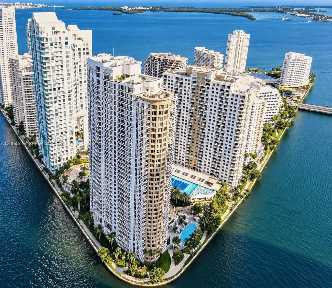 801 Brickell Key Blvd # 2108, Miami FL 33131 photo 2