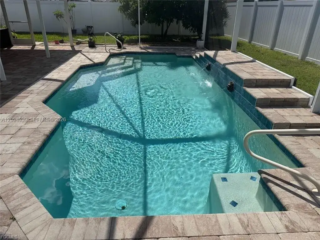 1825 SE 12th Ter, Cape Coral FL 33990 photo 4