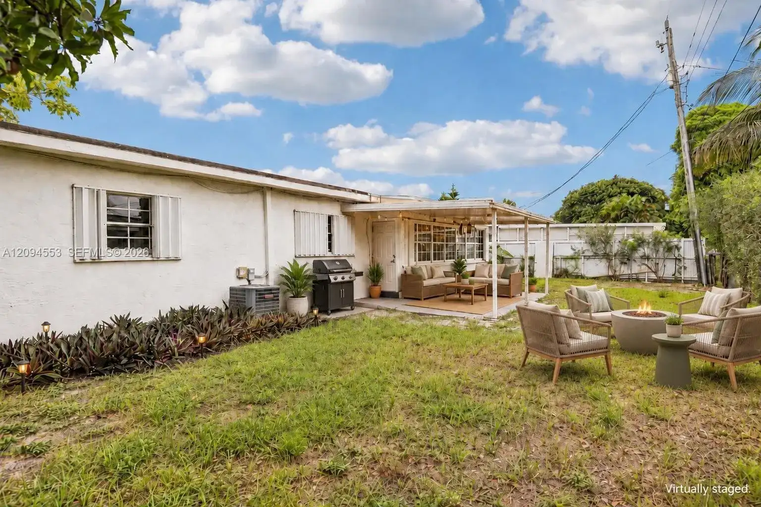 571 NE 172nd St, North Miami Beach FL 33162 photo 5
