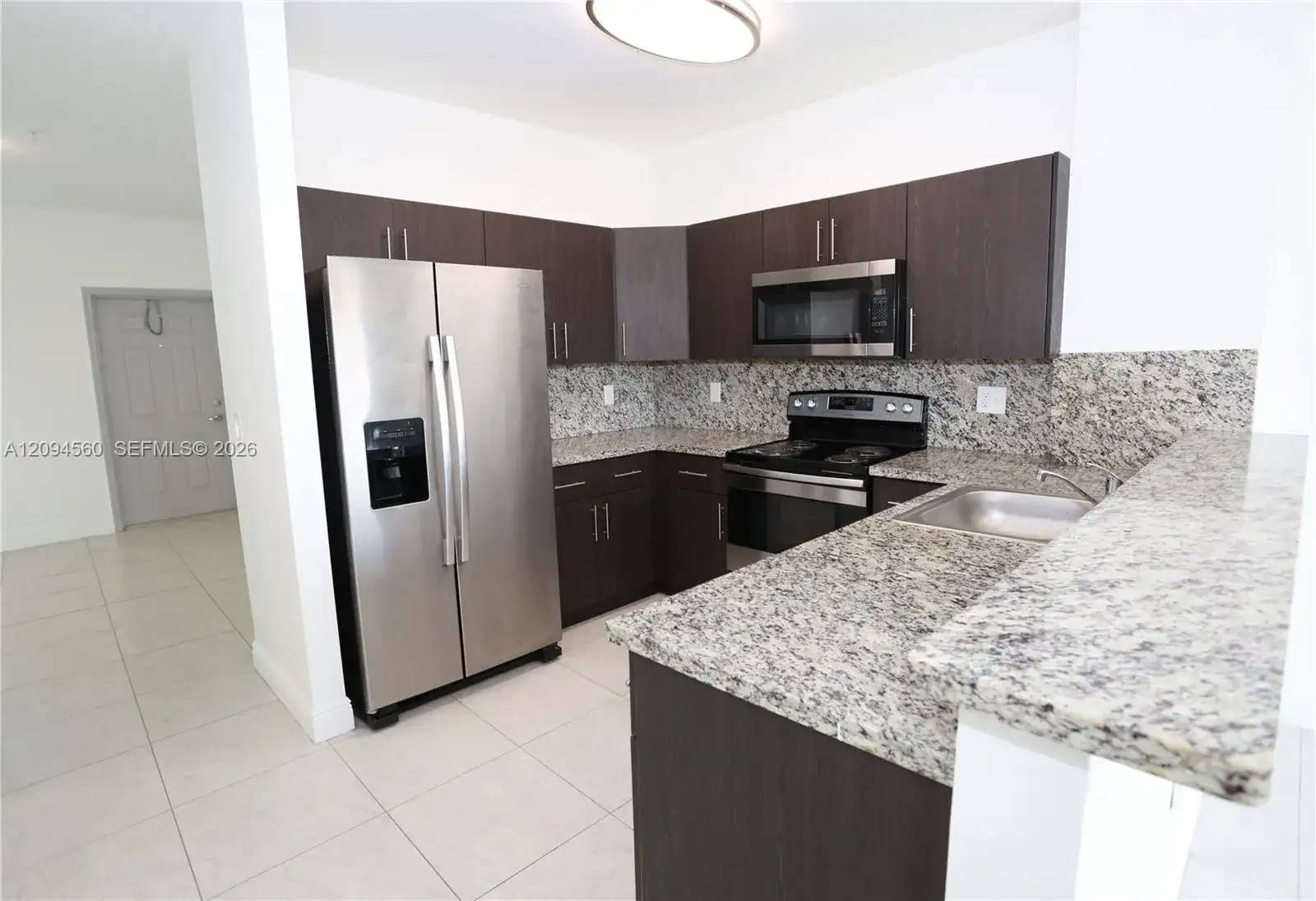 6171 NW 182nd Ln # 305, Hialeah FL 33015 photo 3