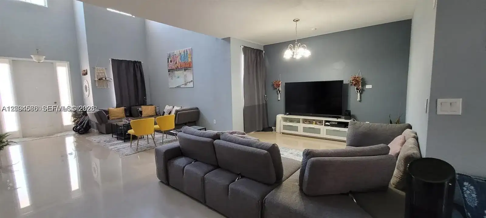 8551 NW 108th Ct, Doral FL 33178 photo 5