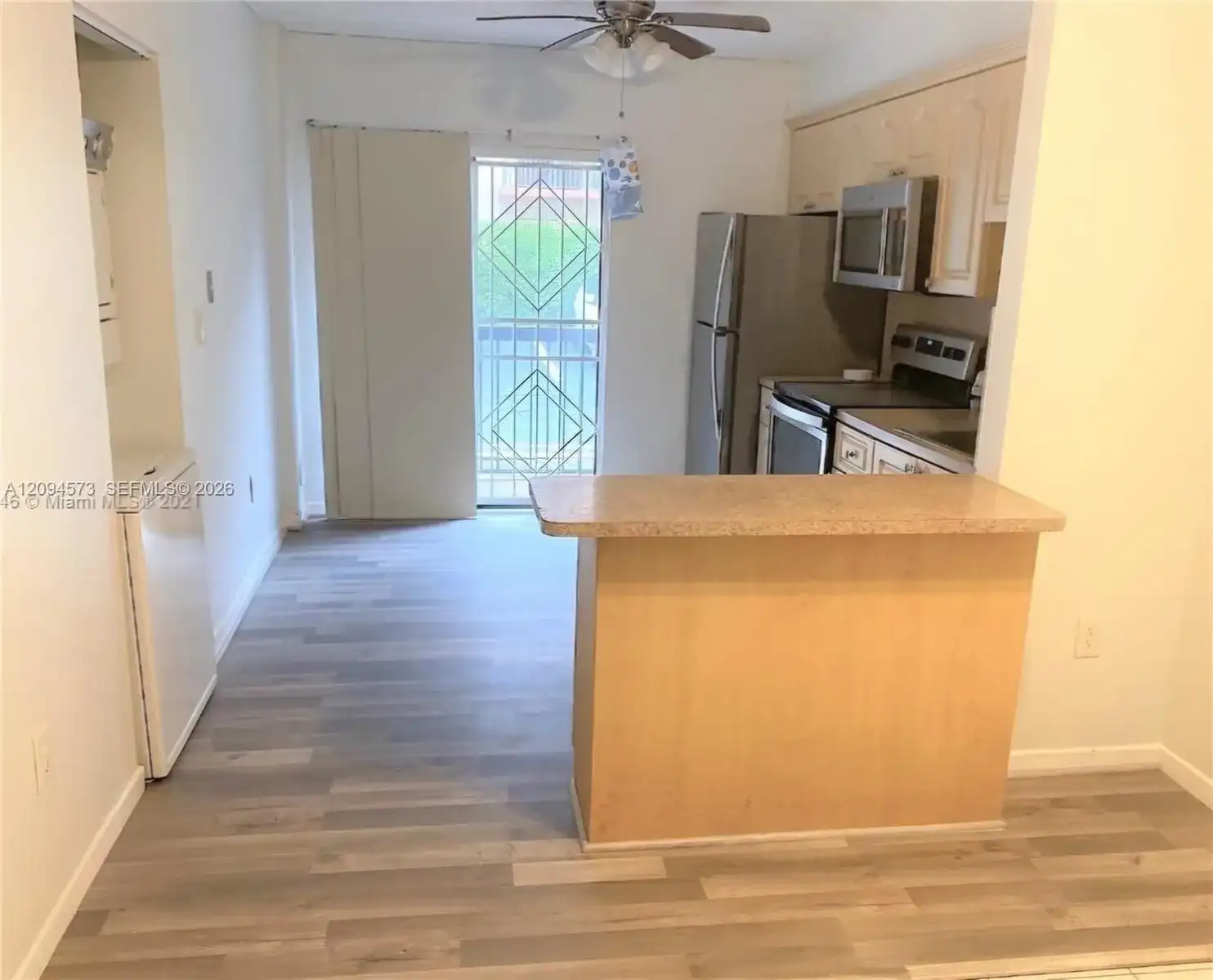 5490 W 21st Ct # 111, Hialeah FL 33016