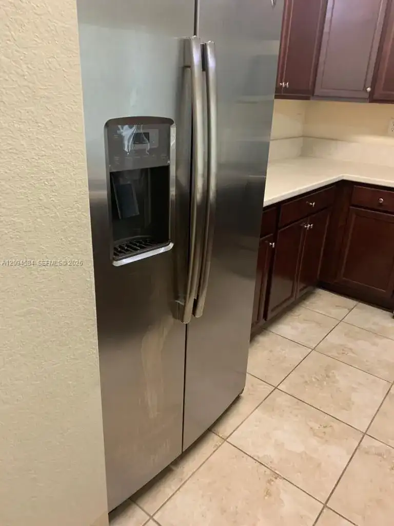 142 SE 28th Ter # 10, Homestead FL 33033 photo 5