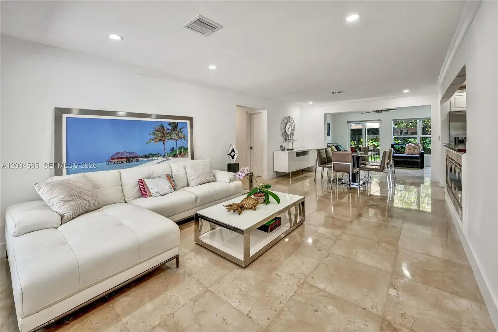 814 NE 4th St # 814, Hallandale Beach FL 33009 photo 4
