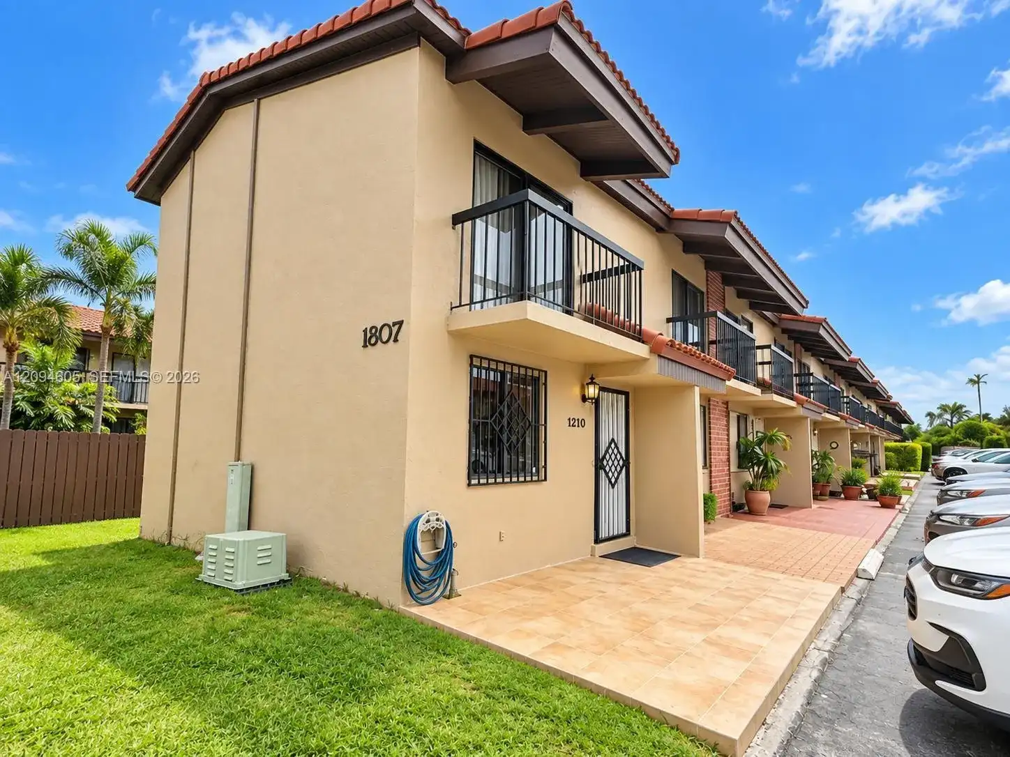 1807 SW 107th Ave # 2210, Miami FL 33165 photo 4