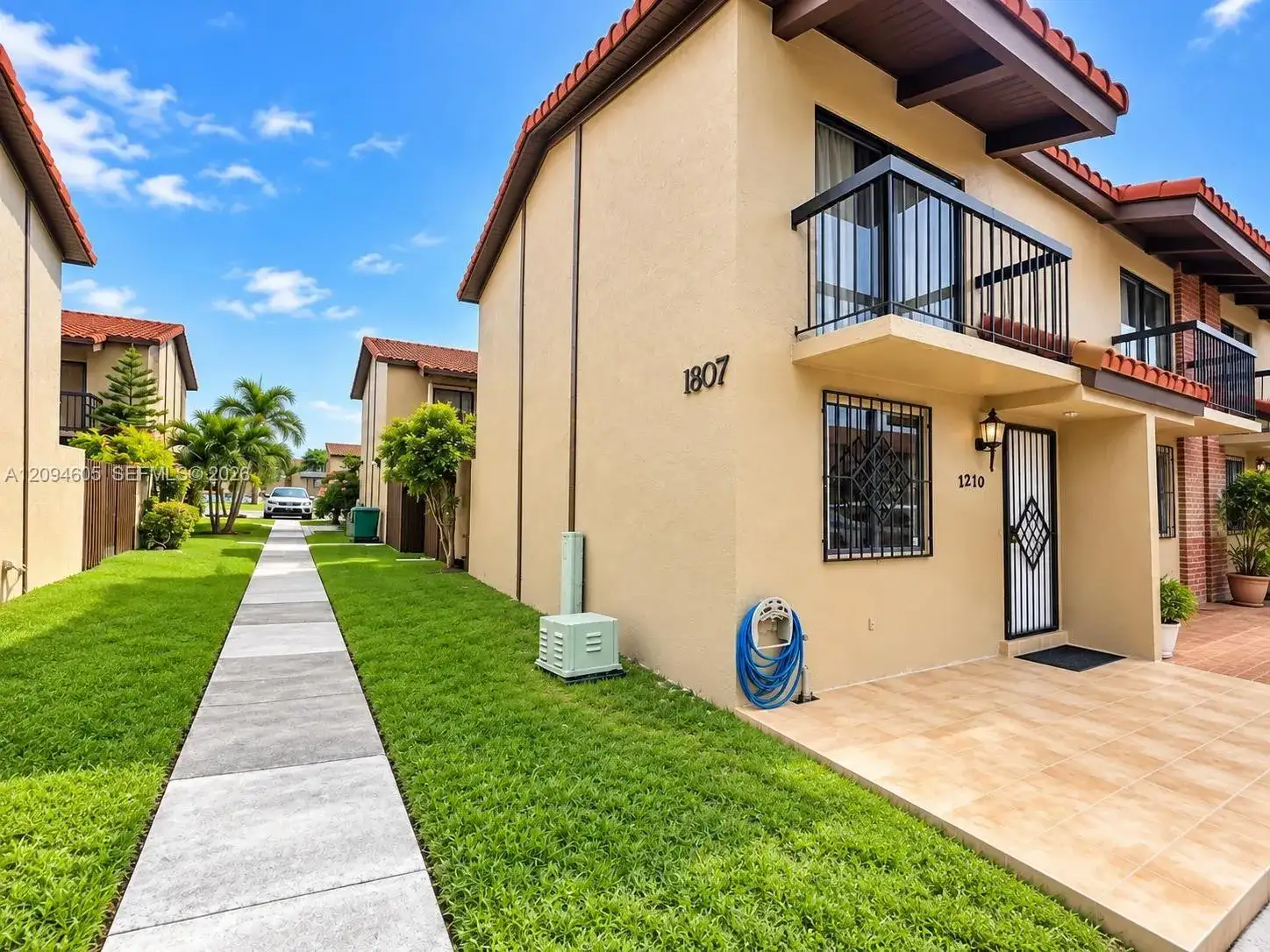 1807 SW 107th Ave # 2210, Miami FL 33165 photo 5