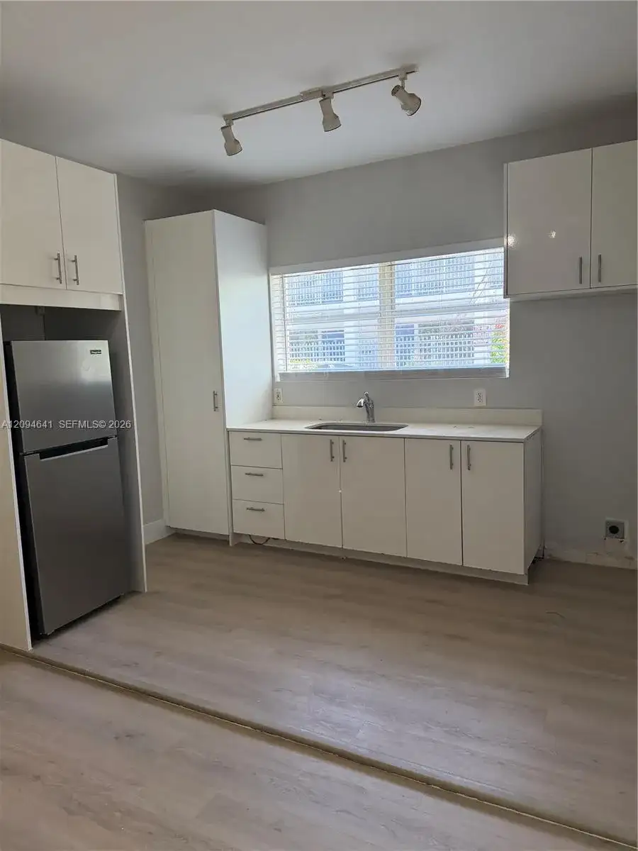 576 NE 63rd St # 3, Miami FL 33138 photo 2