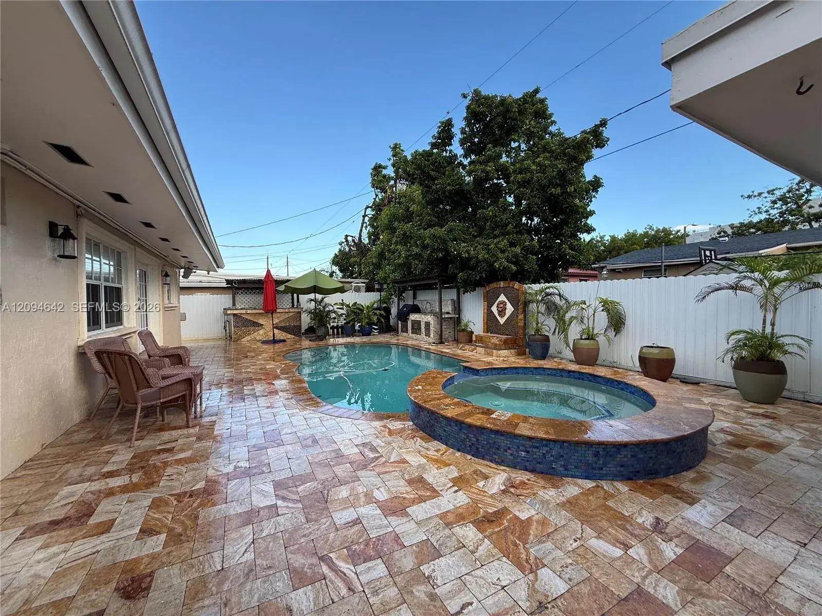 3889 NW 5th St, Miami FL 33126