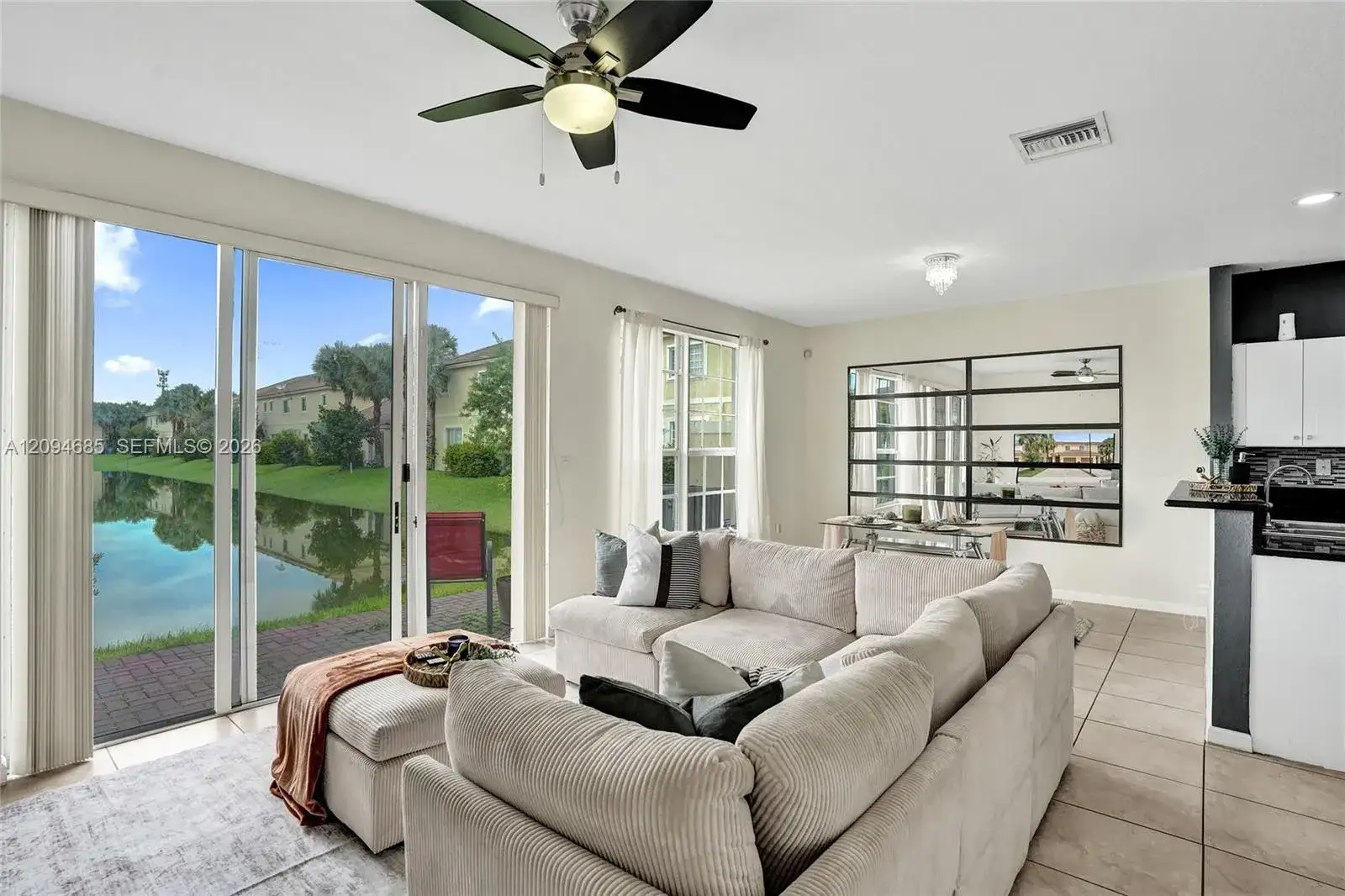 3169 NW 32nd Ct, Oakland Park FL 33309 photo 2