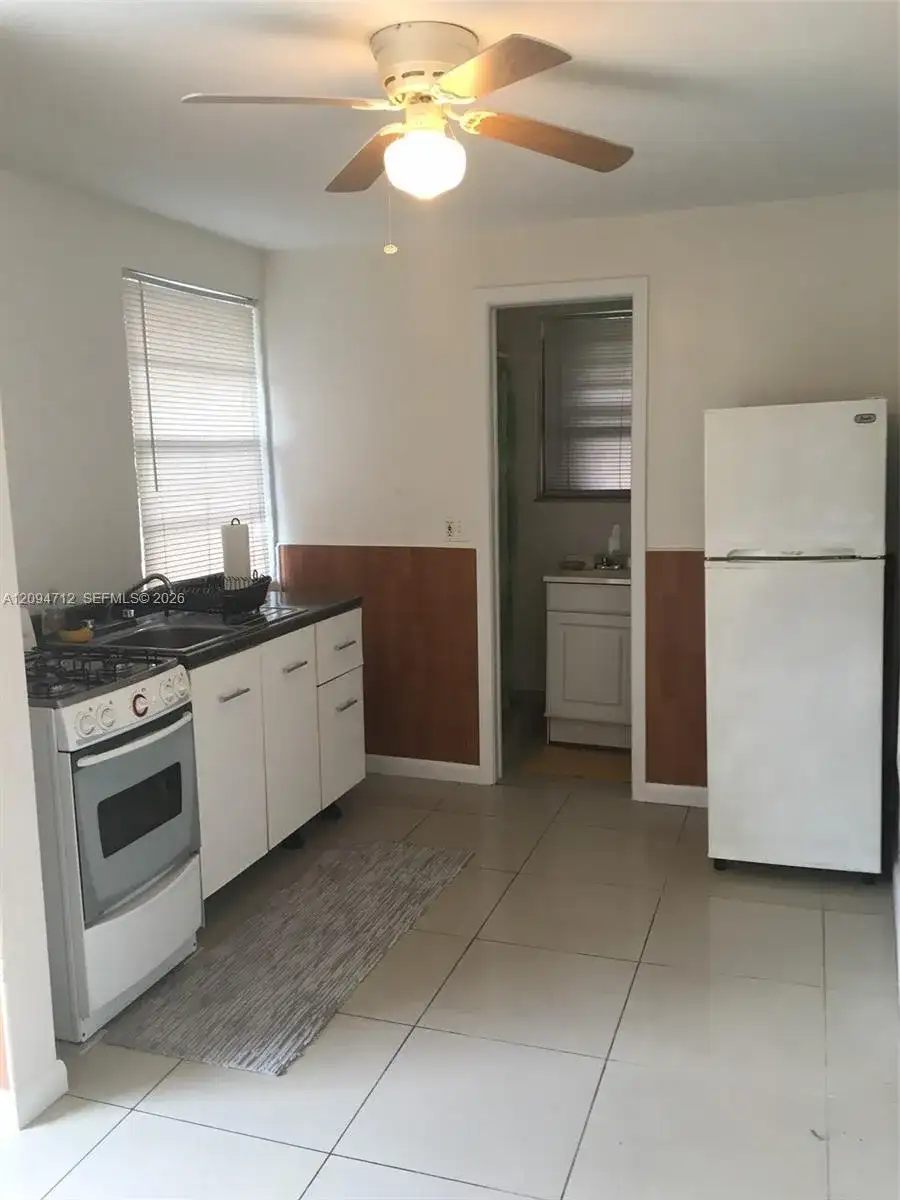 101 NE 60th St # 1, Miami FL 33137 photo 5