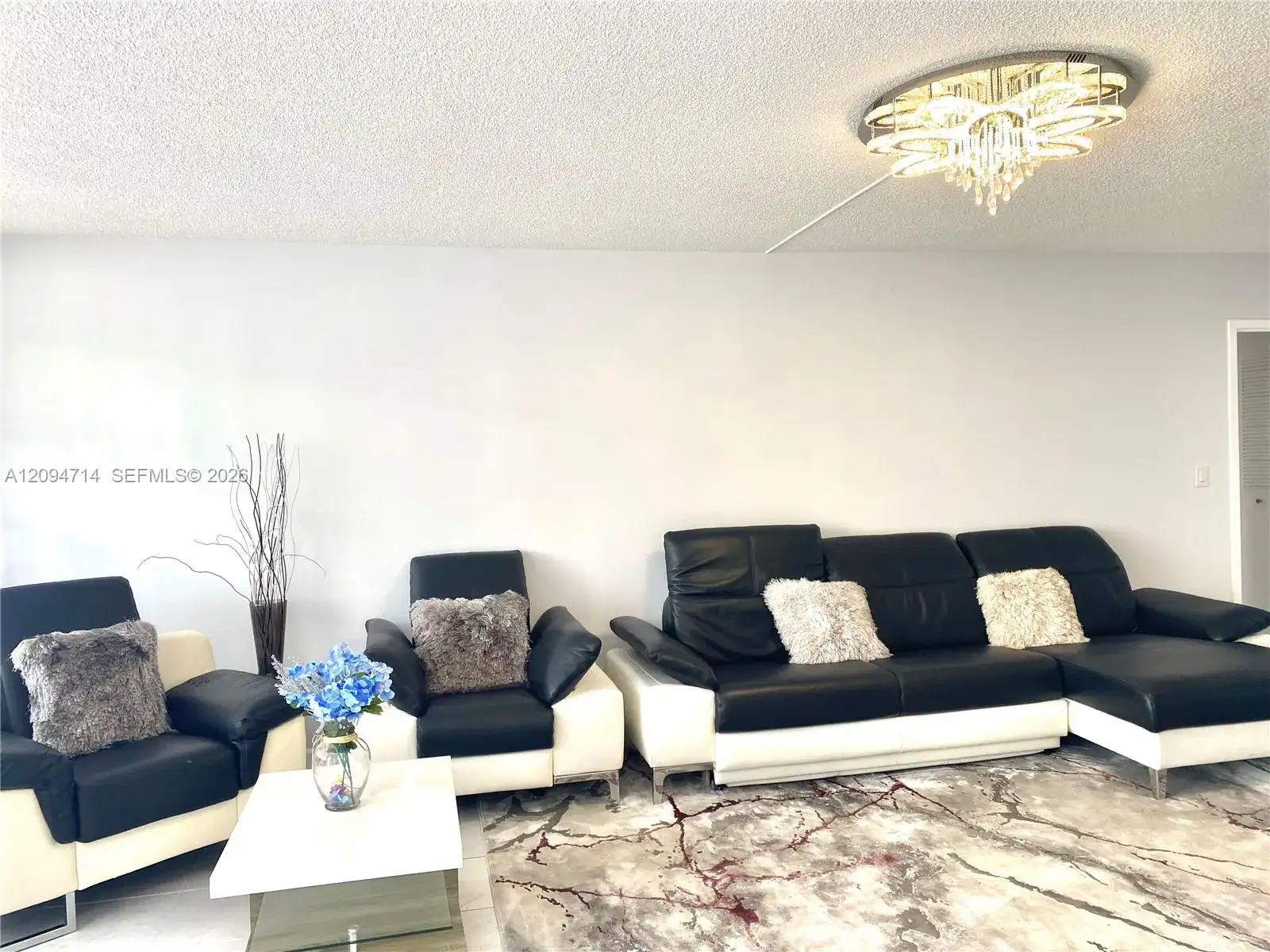 251 174th St # 615, Sunny Isles Beach FL 33160 photo 2